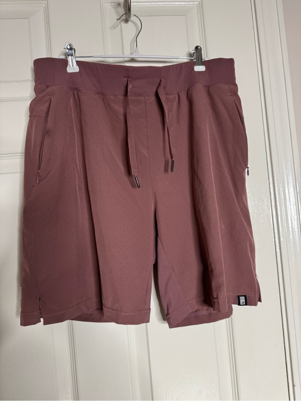 Glyder Women's Athletic Shorts in Dusty Mauve